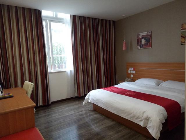 Thank Inn Chain Hotel Guizhou Zunyi Huichuan District Huichuan Avenue Zewnętrze zdjęcie