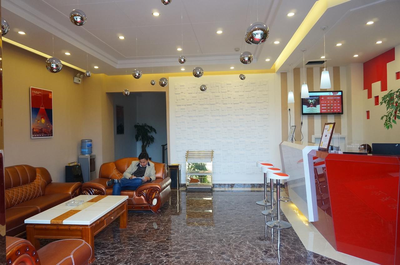 Thank Inn Chain Hotel Guizhou Zunyi Huichuan District Huichuan Avenue Zewnętrze zdjęcie