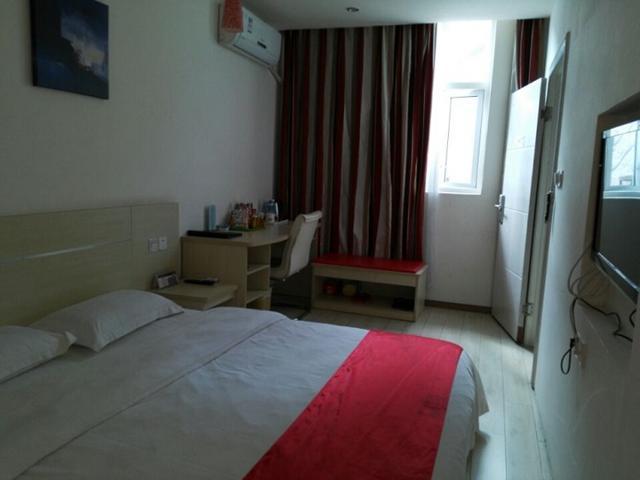 Thank Inn Chain Hotel Guizhou Zunyi Huichuan District Huichuan Avenue Zewnętrze zdjęcie