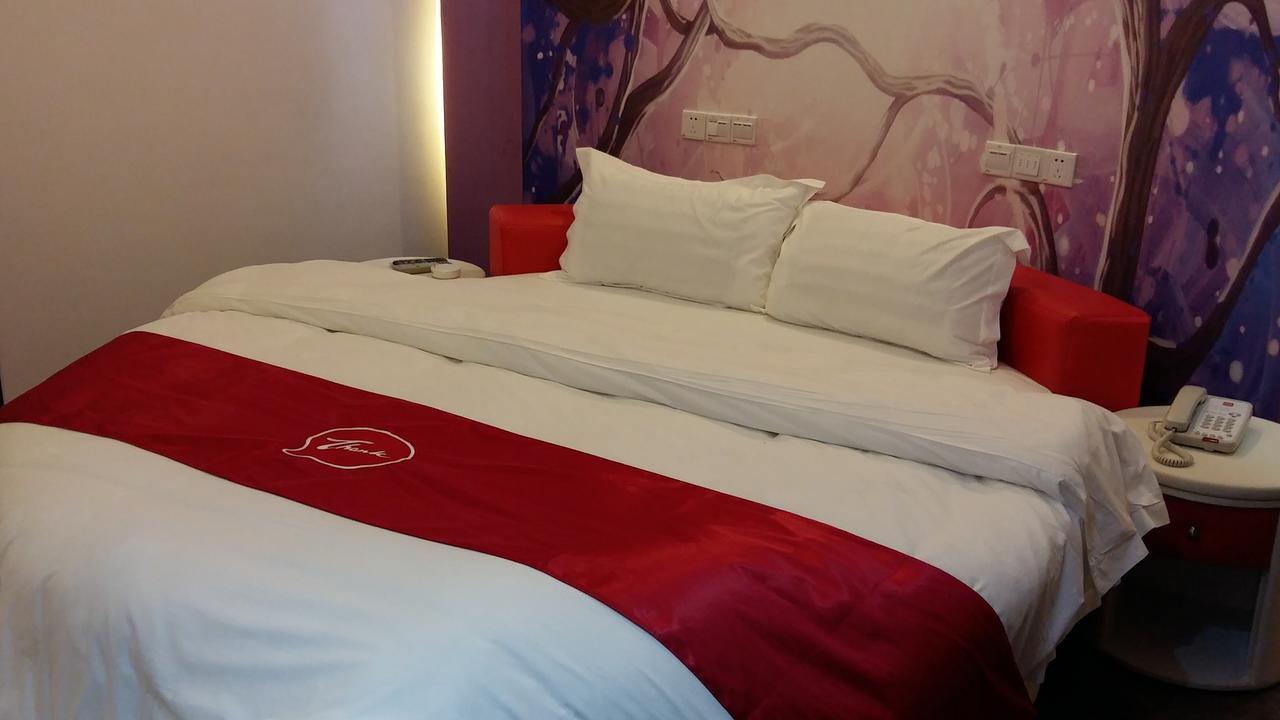 Thank Inn Chain Hotel Guizhou Zunyi Huichuan District Huichuan Avenue Zewnętrze zdjęcie