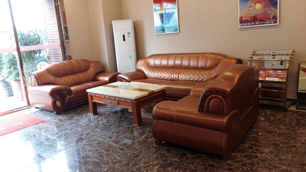 Thank Inn Chain Hotel Guizhou Zunyi Huichuan District Huichuan Avenue Zewnętrze zdjęcie