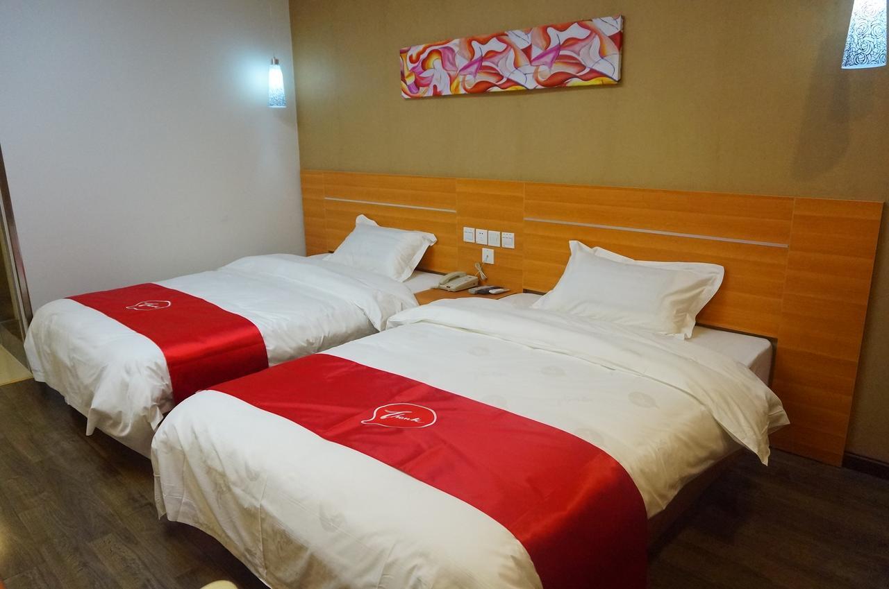 Thank Inn Chain Hotel Guizhou Zunyi Huichuan District Huichuan Avenue Zewnętrze zdjęcie